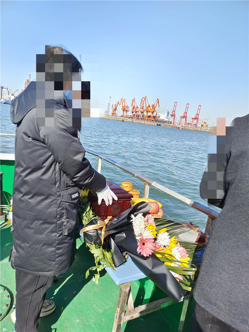 骨灰海撒